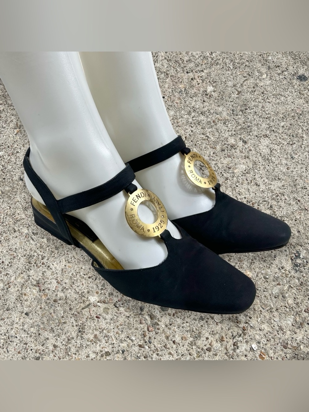 FENDI vintage 80s slingback kitten heels